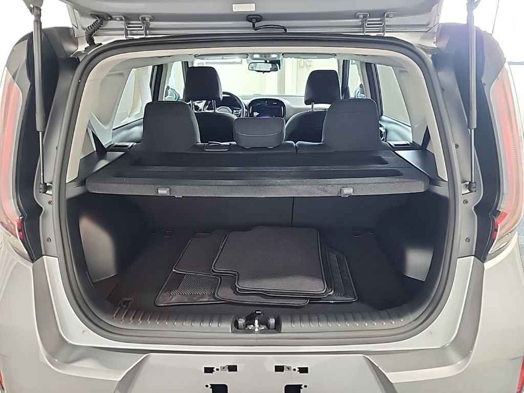 2023 Kia Soul EX