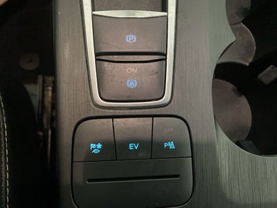 2022 Ford Escape Plug-In Hybrid Titanium