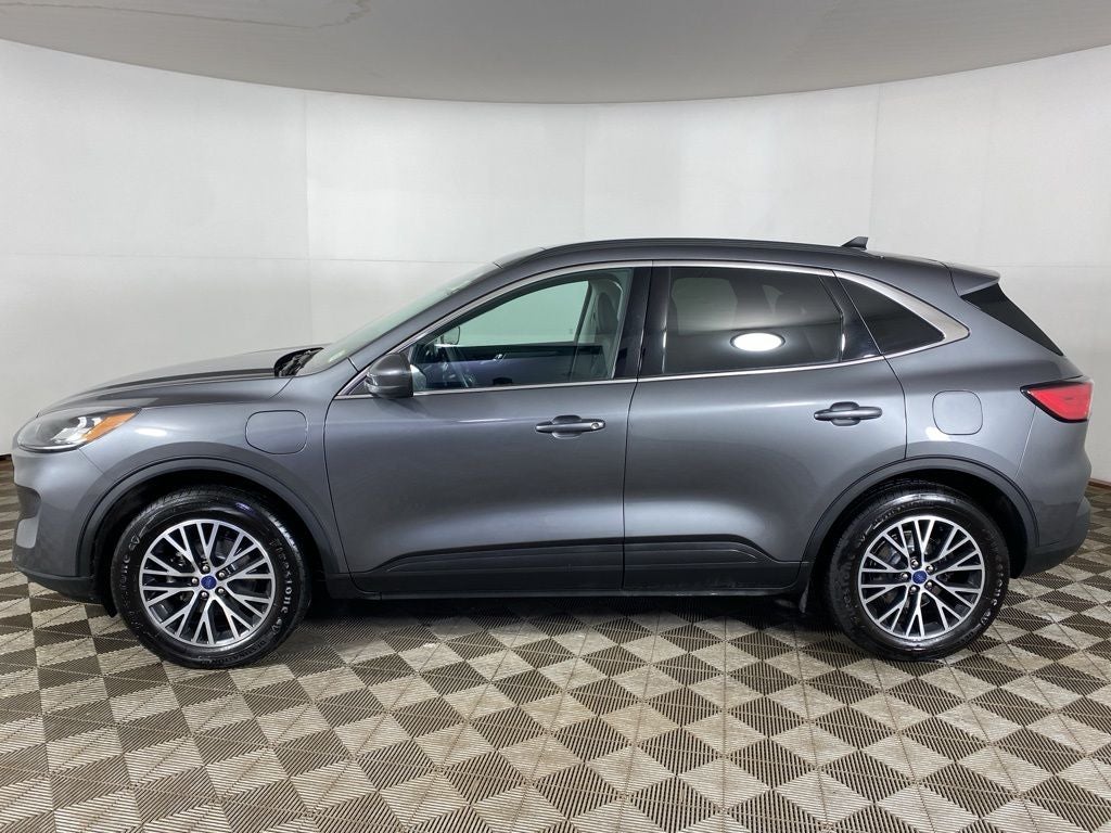 2022 Ford Escape Plug-In Hybrid Titanium