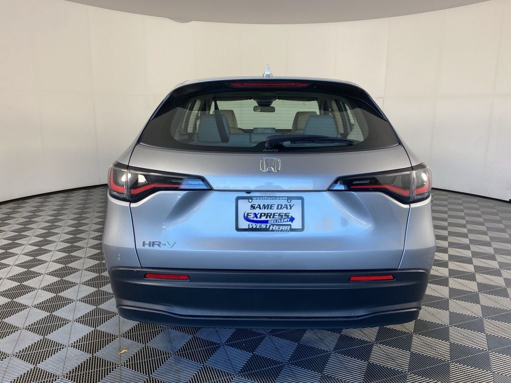 2023 Honda HR-V LX