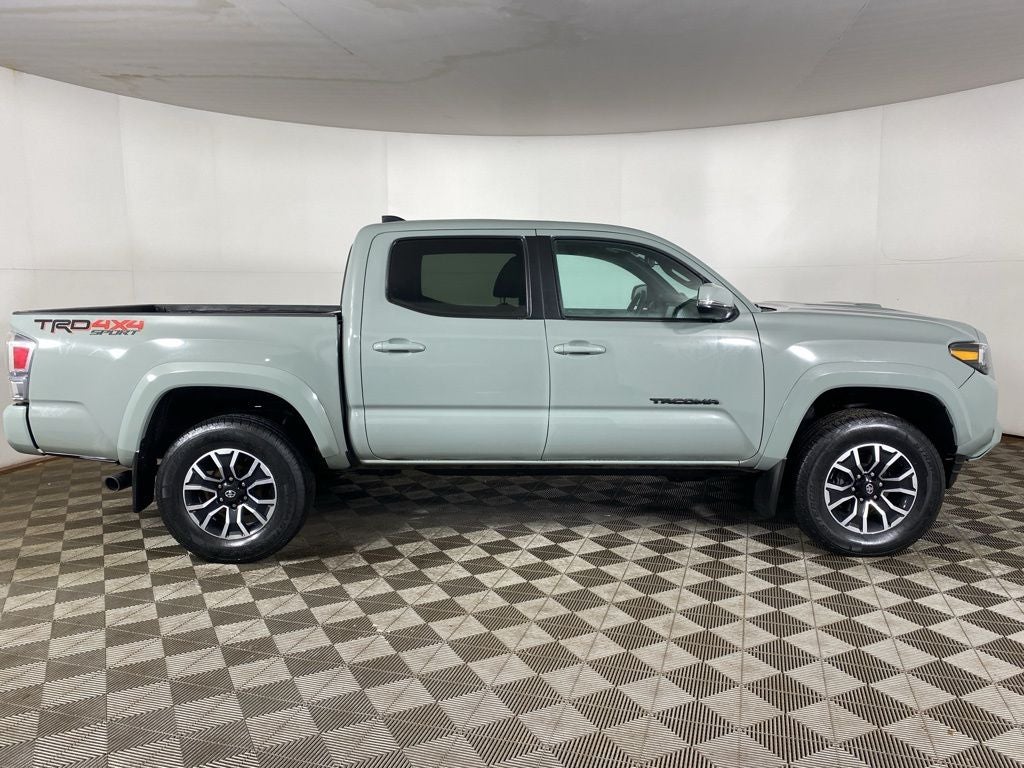 2022 Toyota Tacoma TRD Sport V6