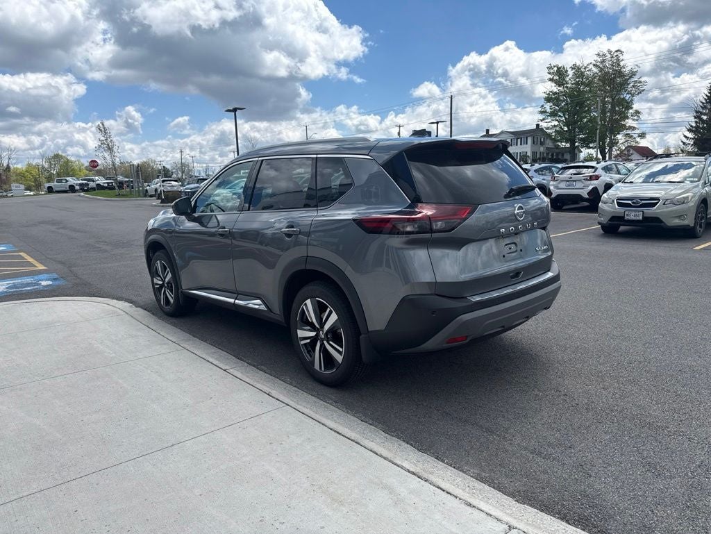 2021 Nissan Rogue SL
