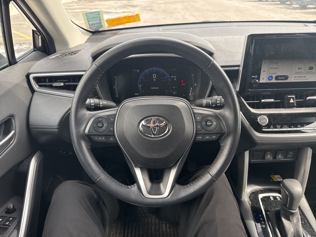 2023 Toyota Corolla Cross XLE