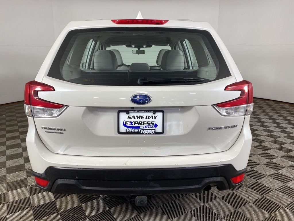 2022 Subaru Forester Base