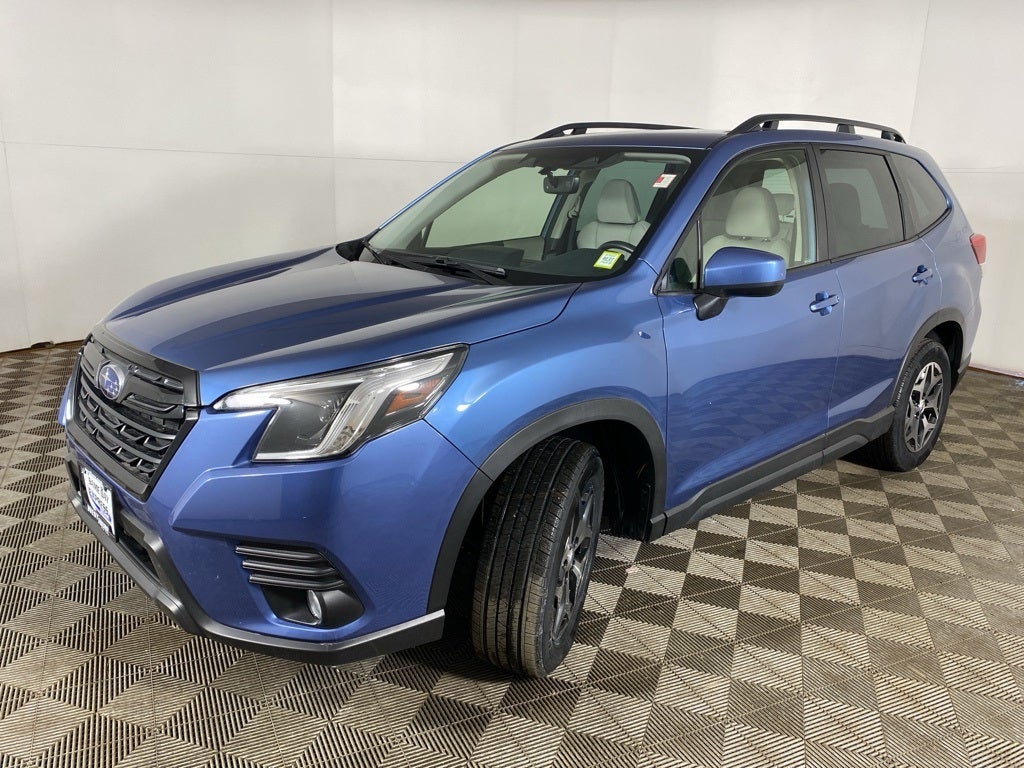 2023 Subaru Forester Premium