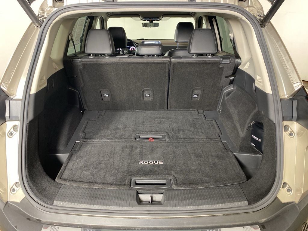 2022 Nissan Rogue Platinum