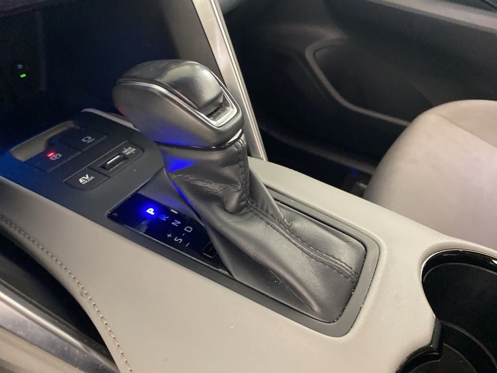 2023 Toyota Venza LE