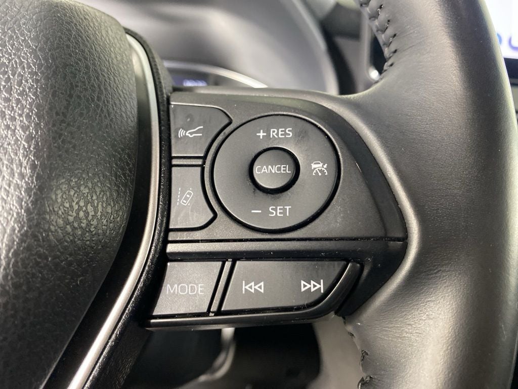 2023 Toyota Venza LE
