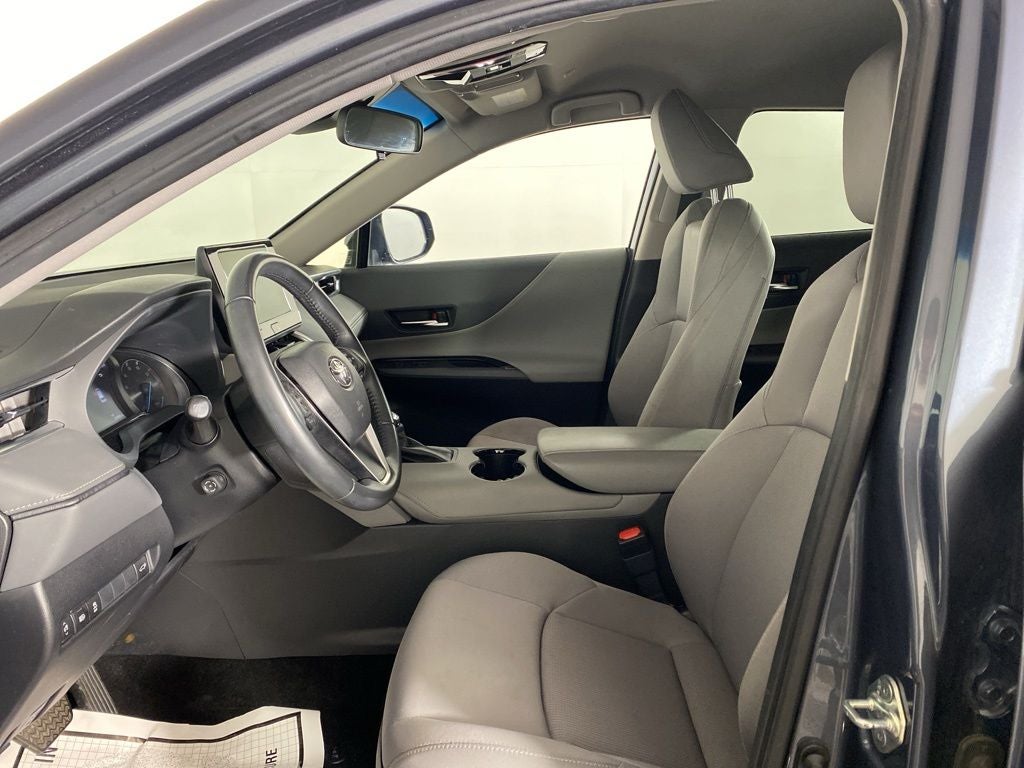 2023 Toyota Venza LE