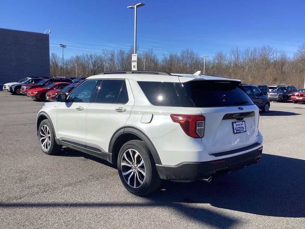 2023 Ford Explorer ST-Line