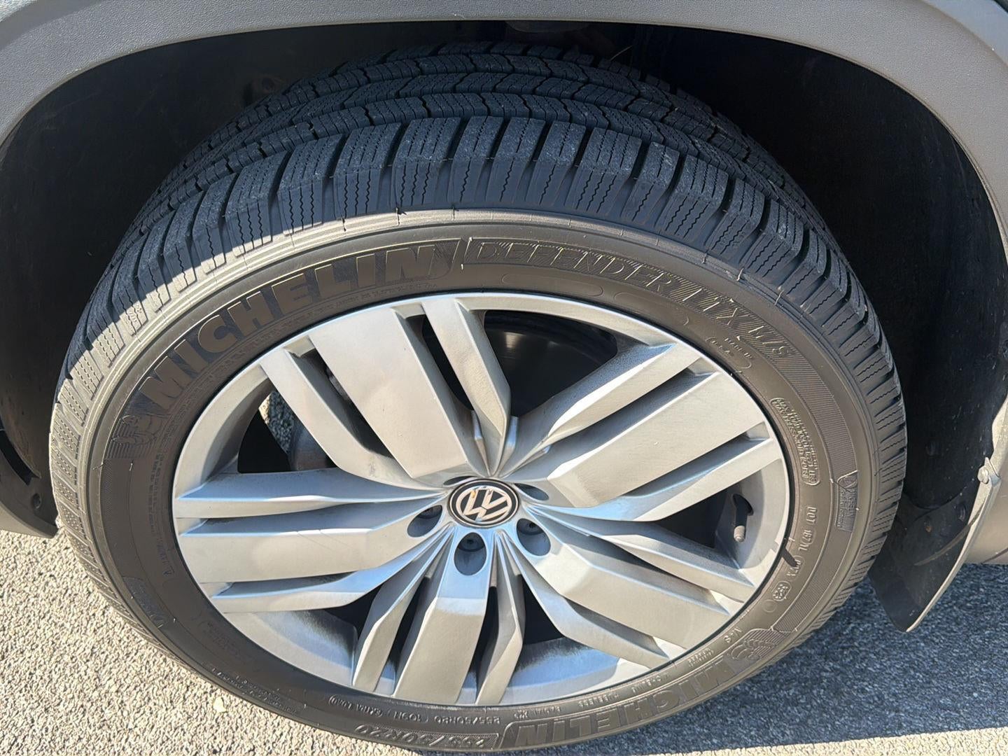 2019 Volkswagen Atlas 3.6L V6 SE w/Technology