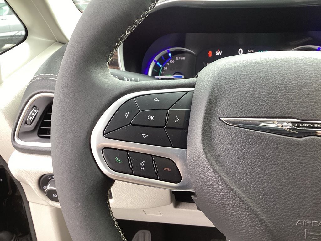 2023 Chrysler Pacifica Hybrid Limited