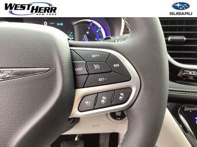 2023 Chrysler Pacifica Hybrid Limited