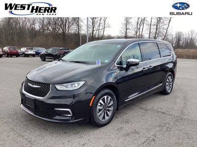 2023 Chrysler Pacifica Hybrid Limited