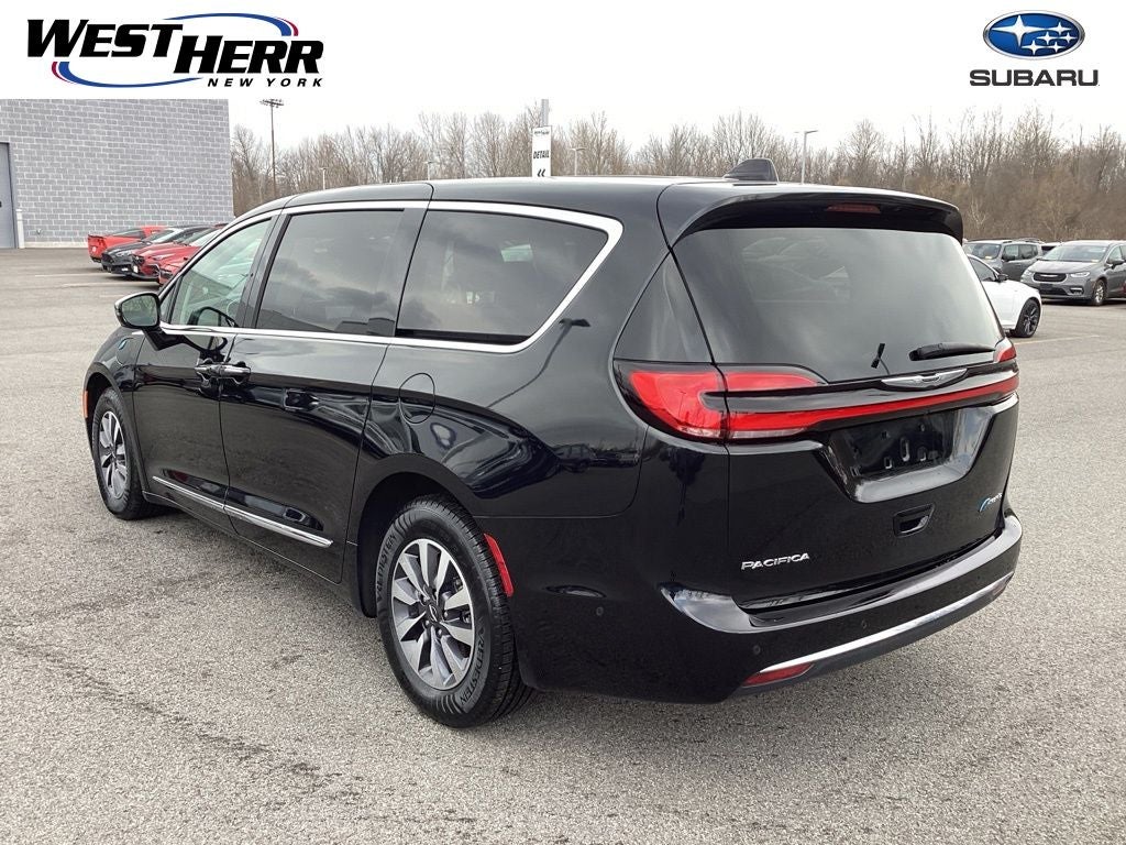 2023 Chrysler Pacifica Hybrid Limited
