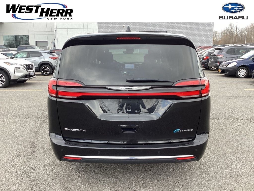 2023 Chrysler Pacifica Hybrid Limited
