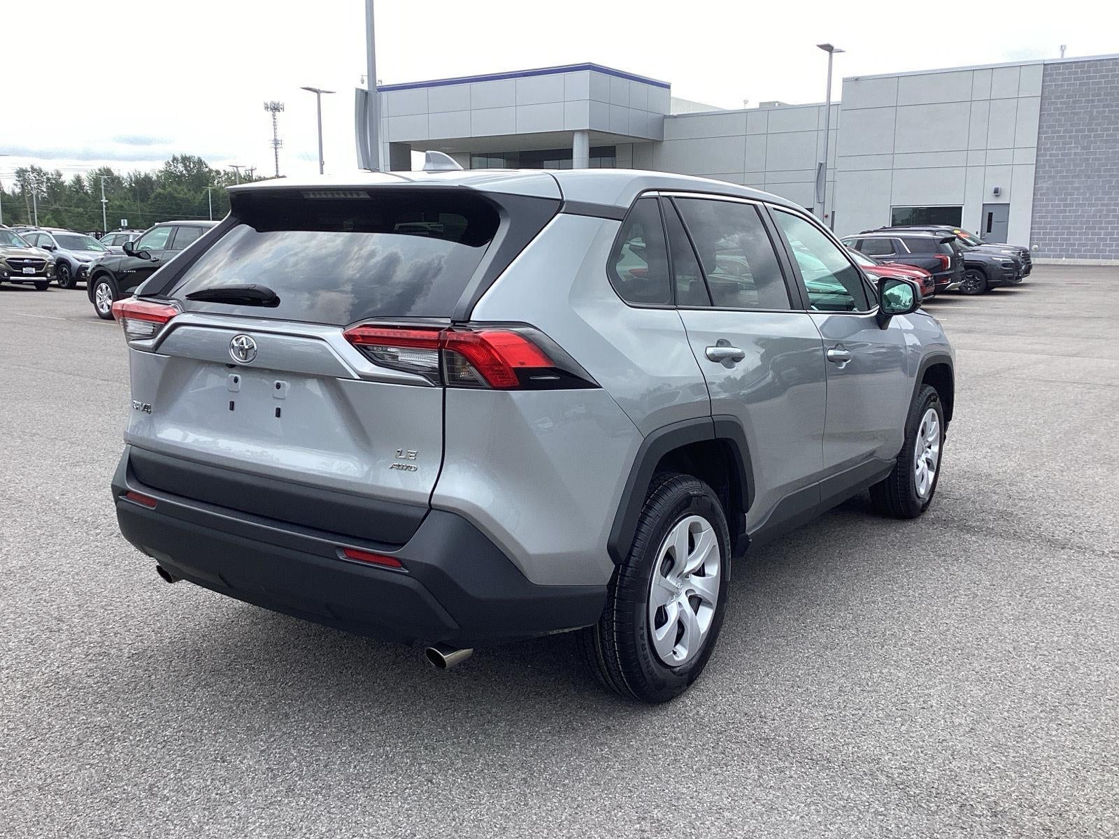 2024 Toyota RAV4 LE