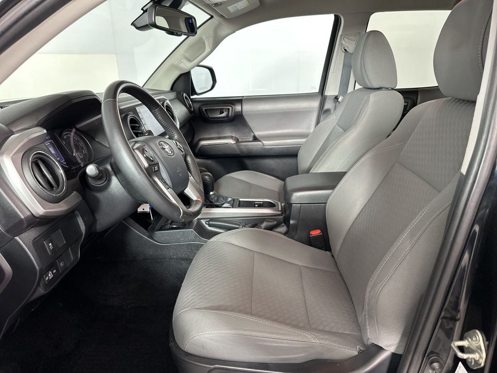 2020 Toyota Tacoma SR5 V6