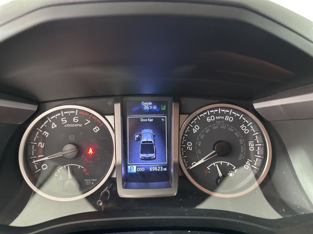 2020 Toyota Tacoma SR5 V6