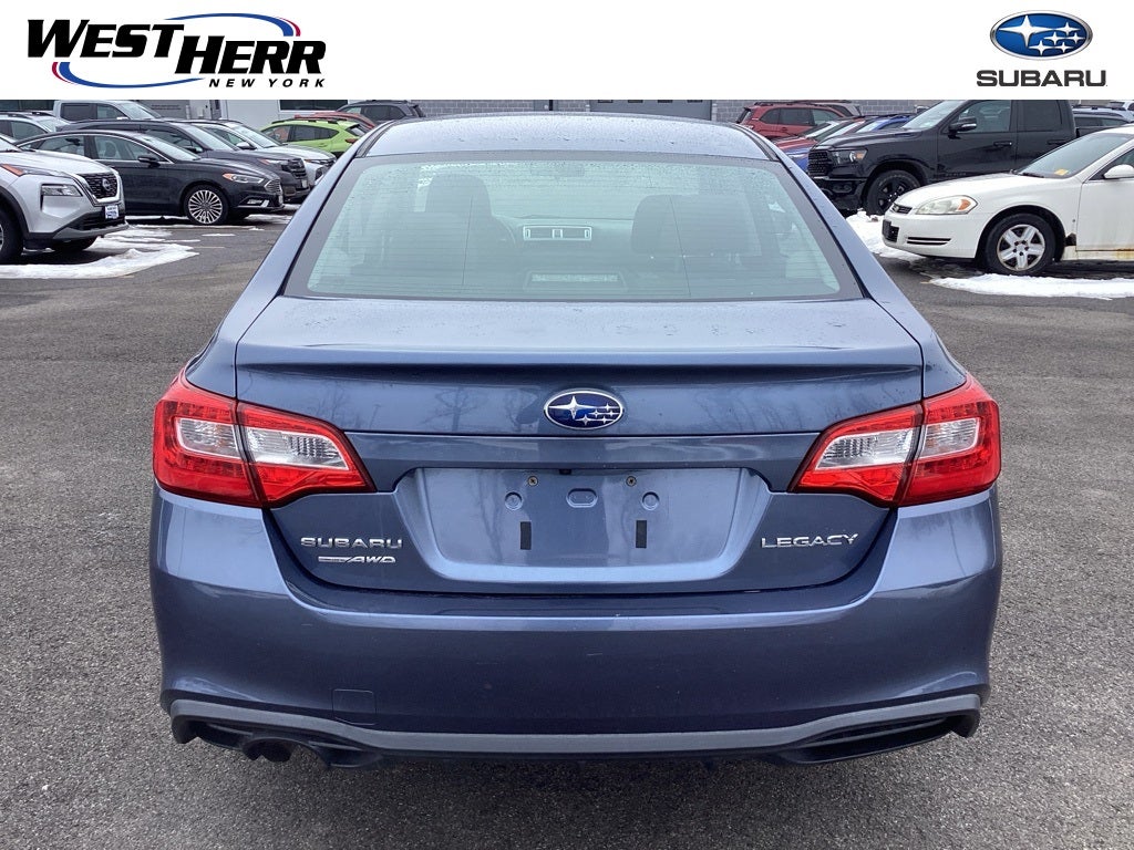 2018 Subaru Legacy 2.5i