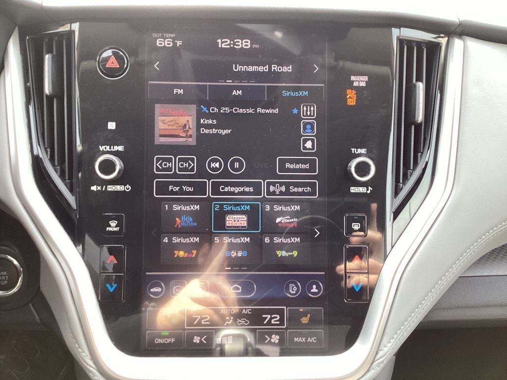 2024 Subaru Outback Premium