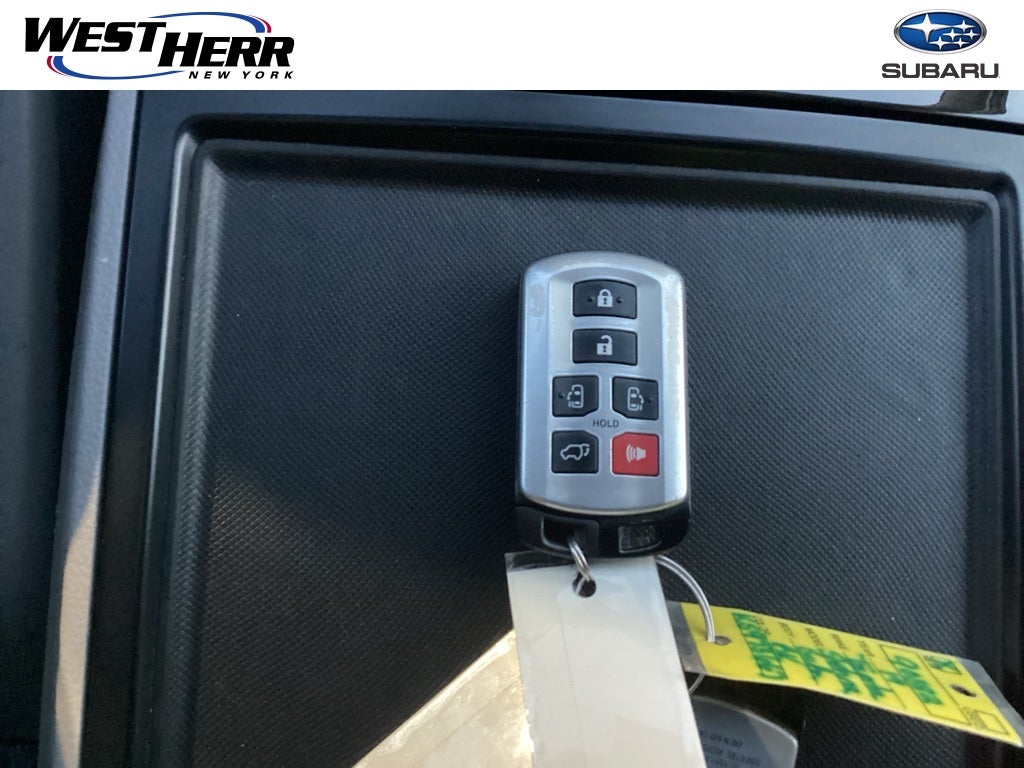 2019 Toyota Sienna L 7 Passenger