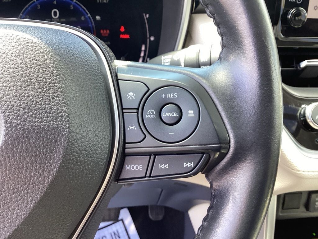 2023 Toyota Corolla Cross XLE