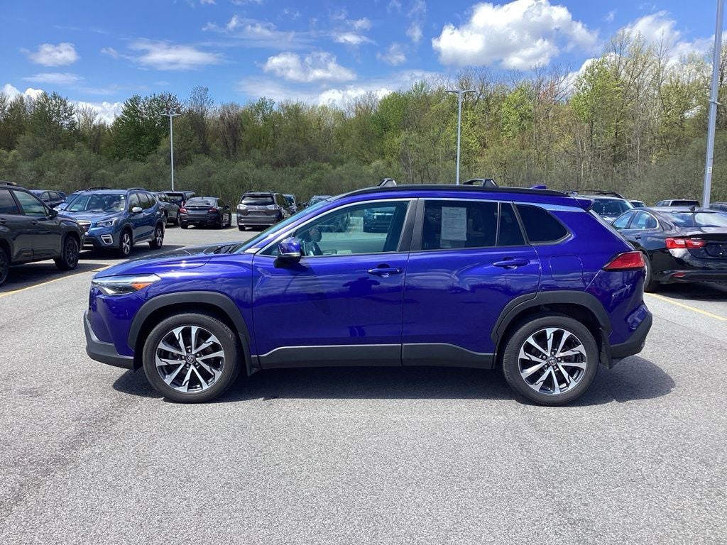 2023 Toyota Corolla Cross XLE