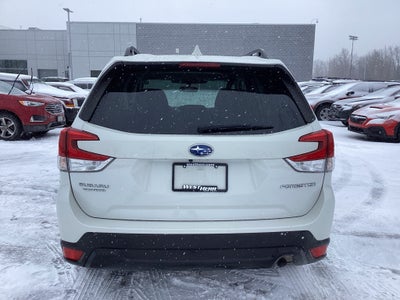 2022 Subaru Forester Premium