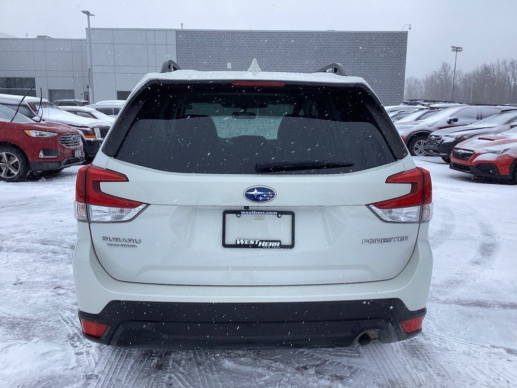 2022 Subaru Forester Premium