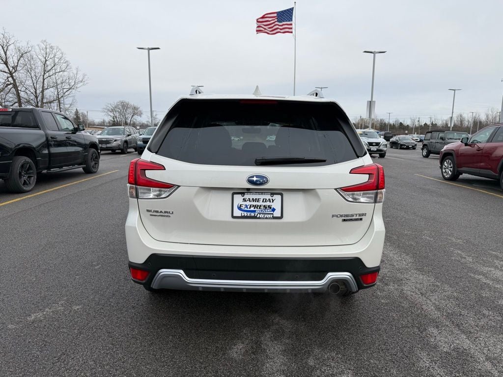 2023 Subaru Forester Touring
