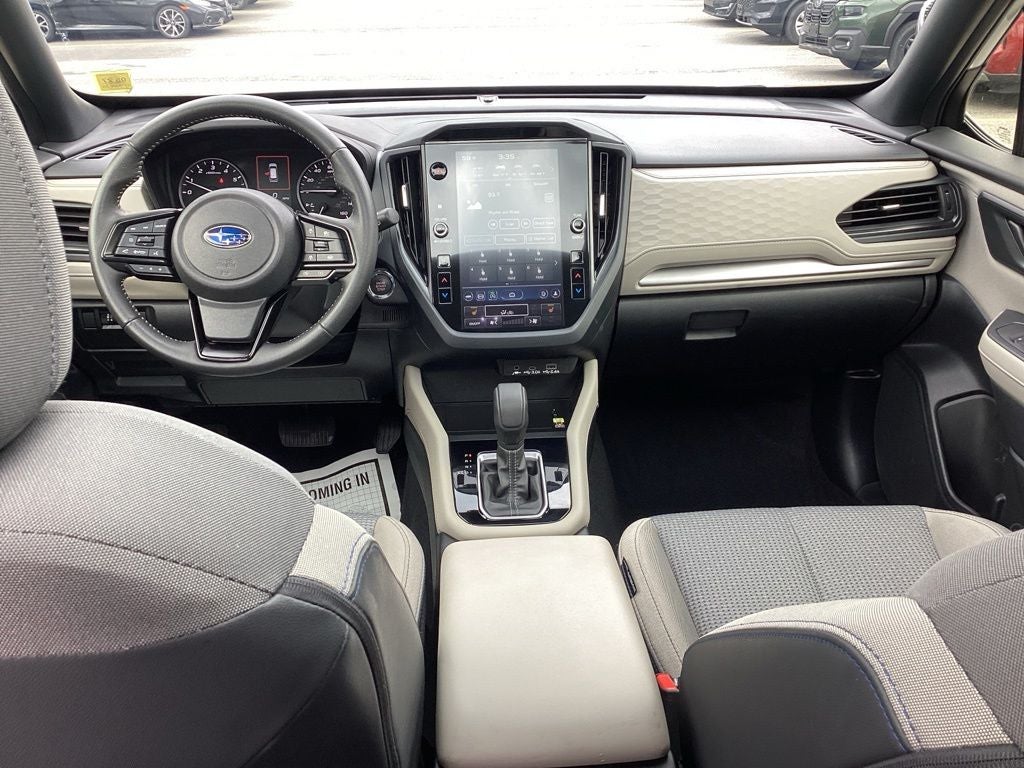 2025 Subaru Forester Premium