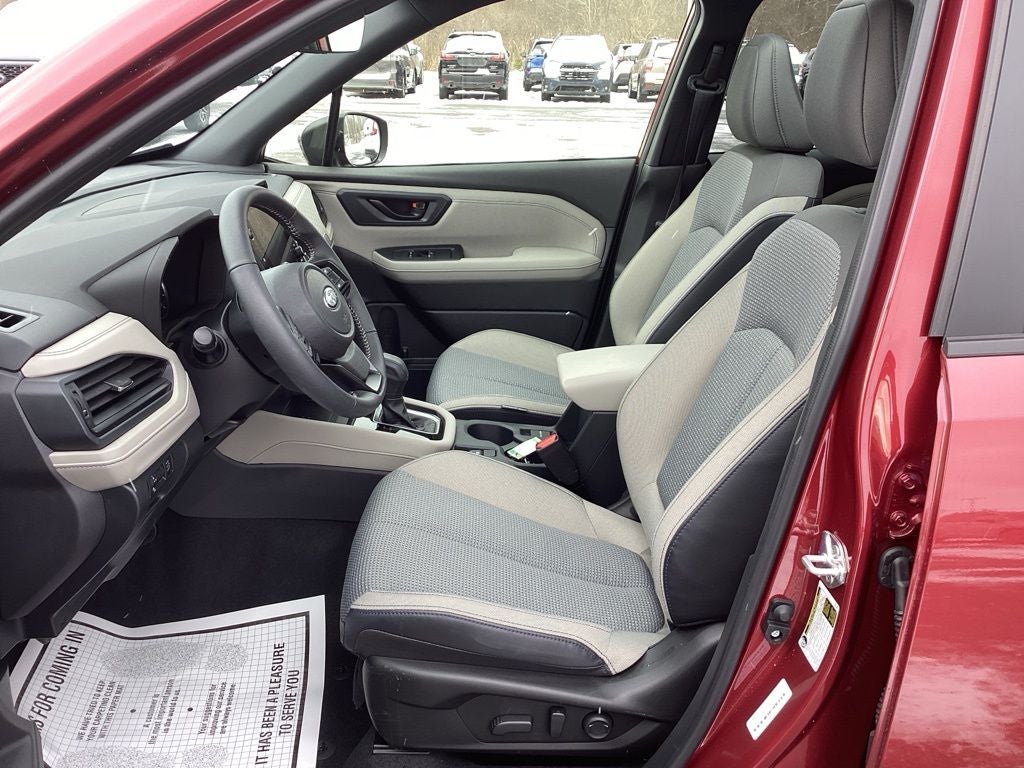 2025 Subaru Forester Premium