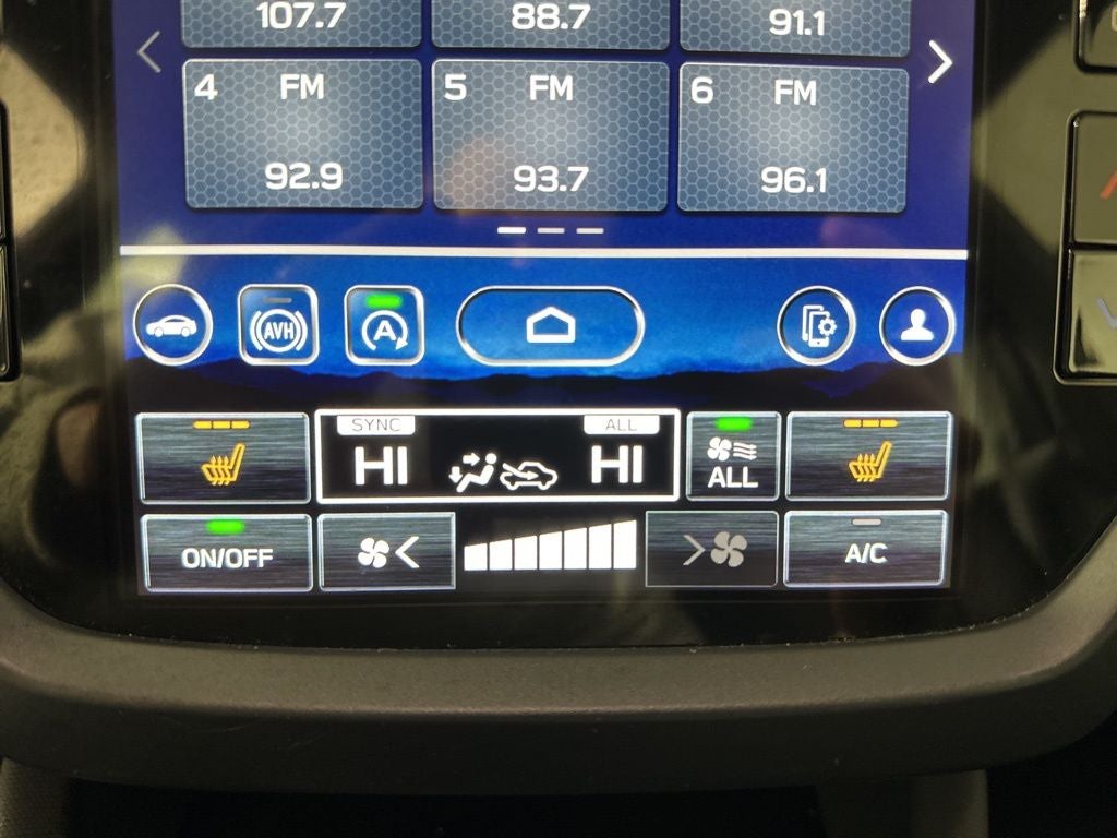 2025 Subaru Forester Premium