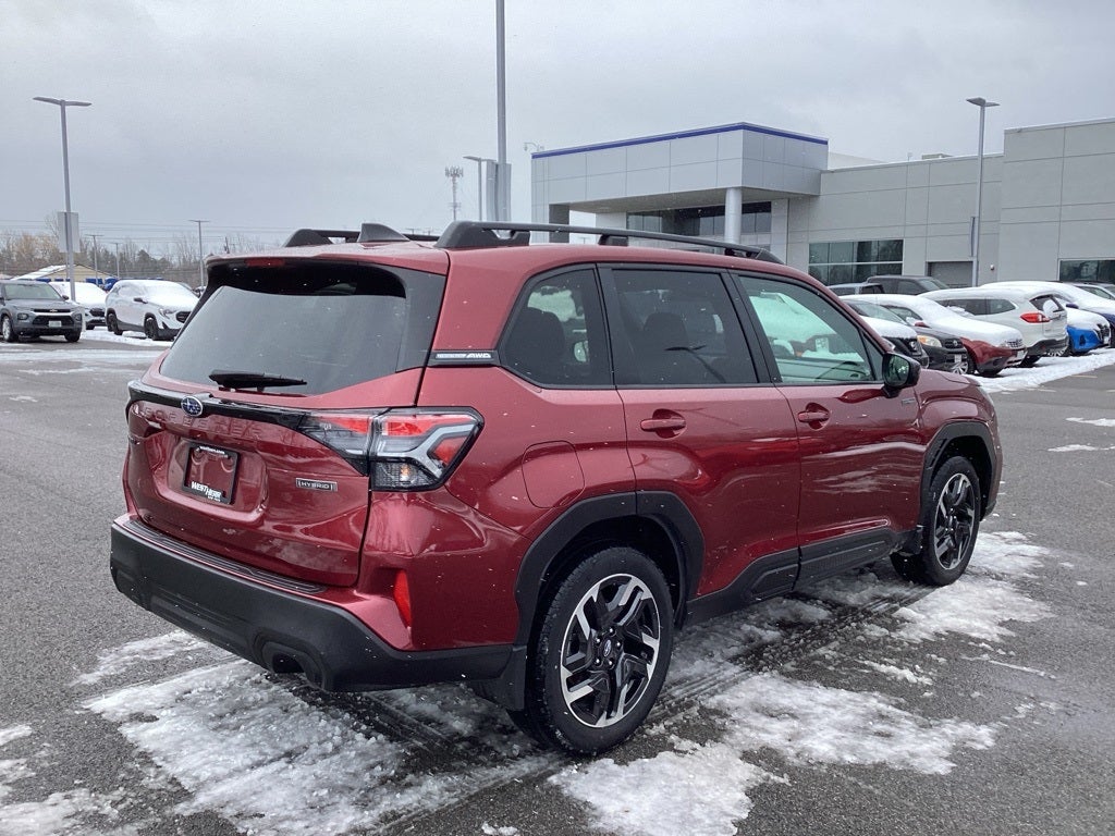 2025 Subaru Forester Hybrid Premium