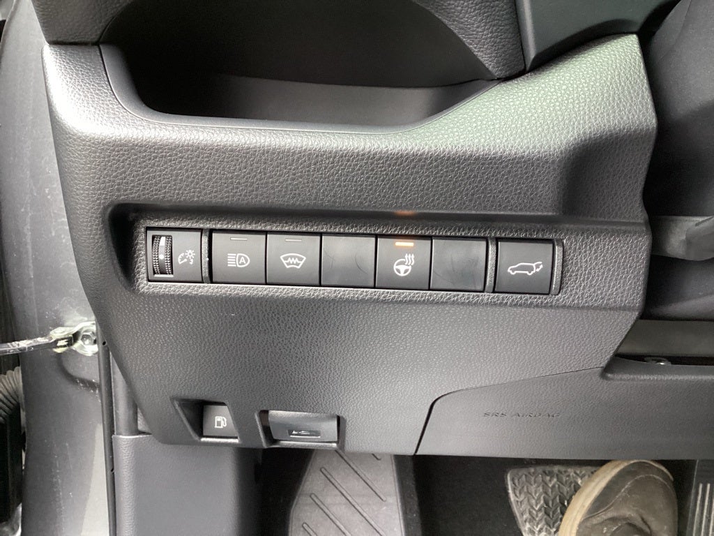 2024 Toyota RAV4 Prime SE