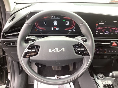 2023 Kia Niro EX