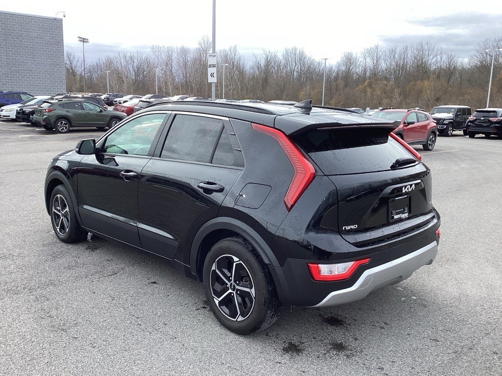 2023 Kia Niro EX