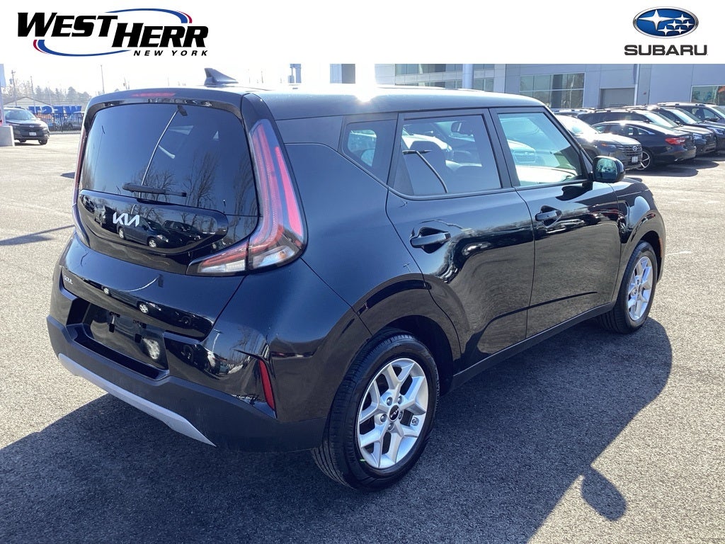 2023 Kia Soul S