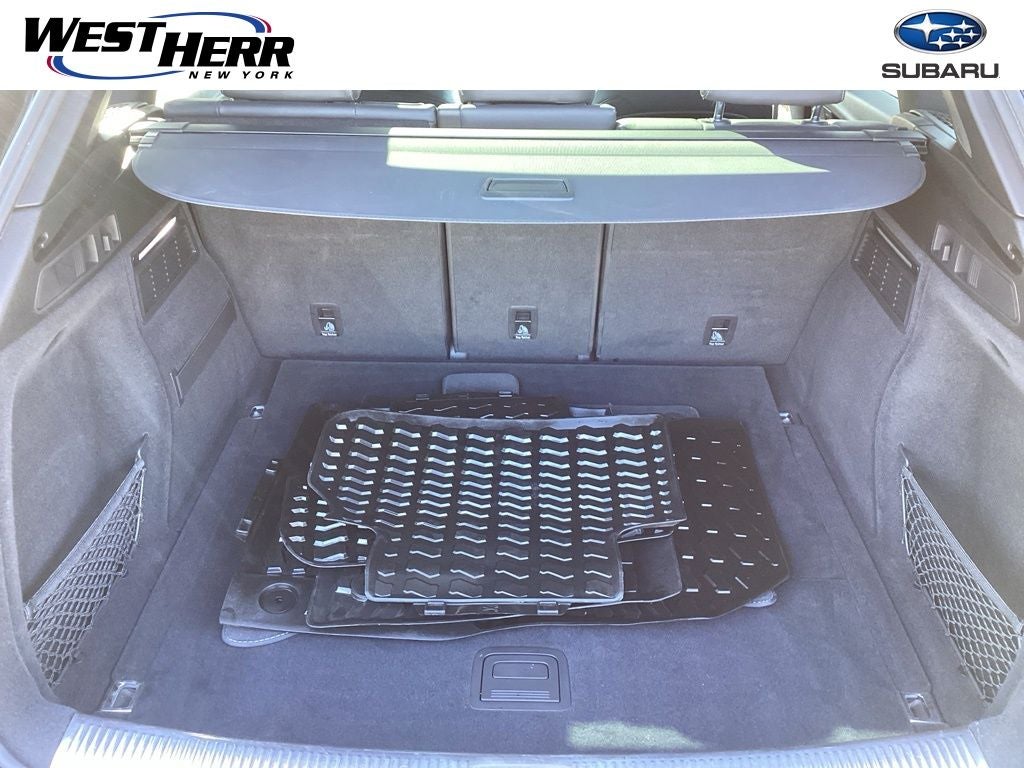 2023 Audi SQ5 Premium Plus quattro