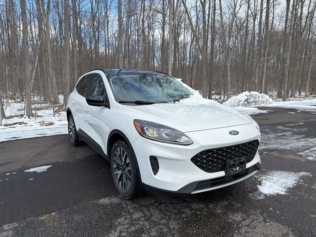 2020 Ford Escape SE Sport Hybrid