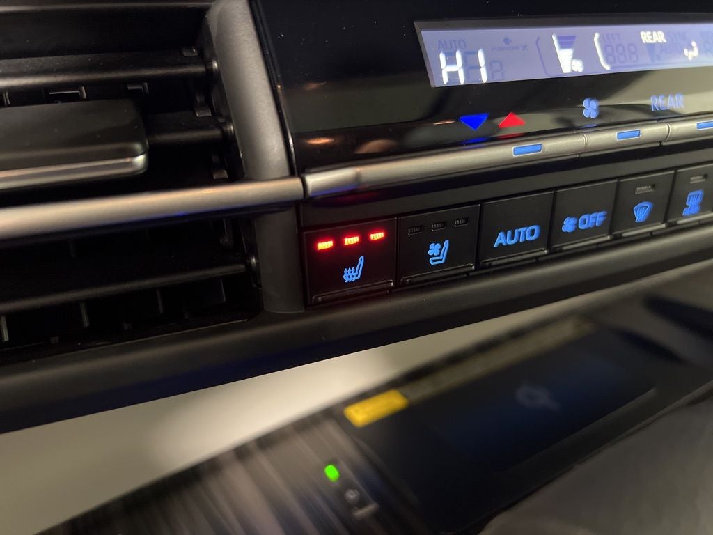 2024 Toyota Sienna Limited 7 Passenger