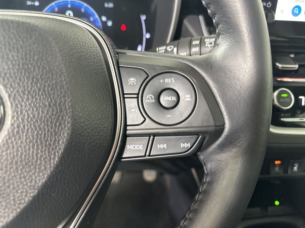 2024 Toyota Corolla Cross XLE