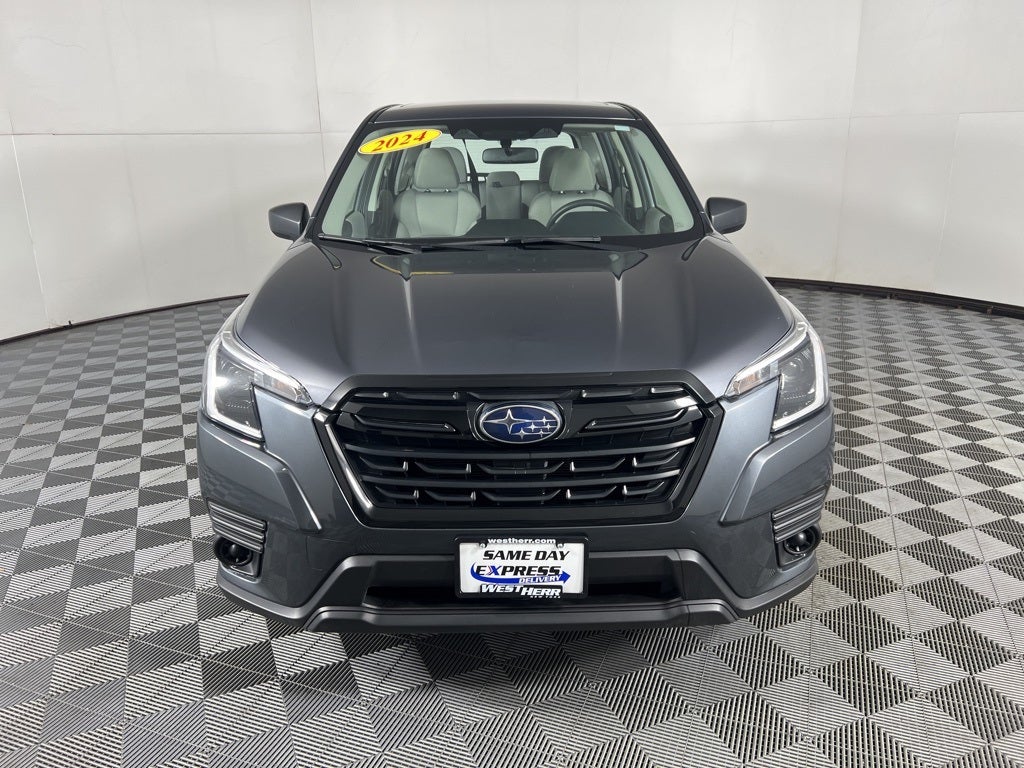 2024 Subaru Forester AWD