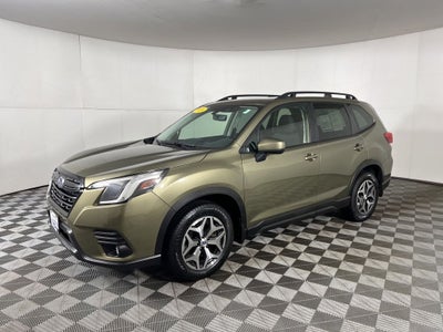 2024 Subaru Forester Premium