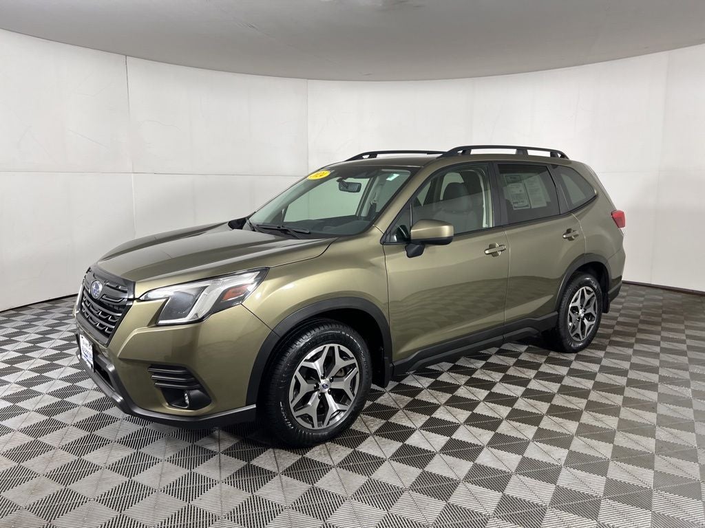 2024 Subaru Forester Premium