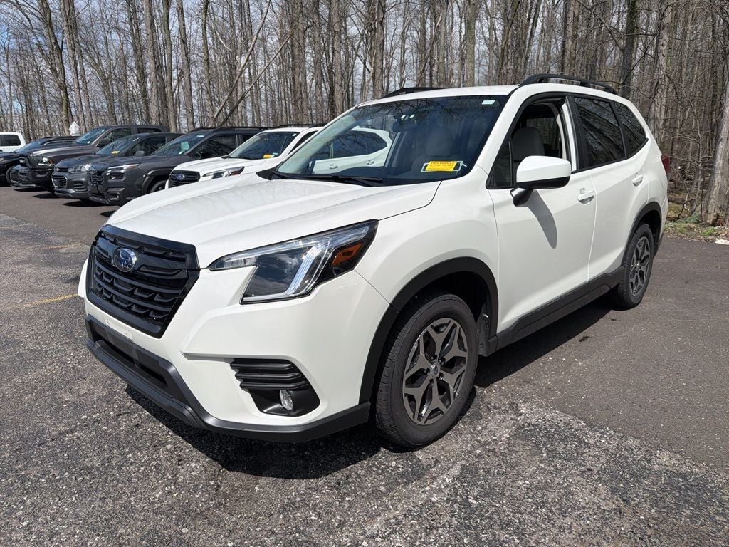 2023 Subaru Forester Premium