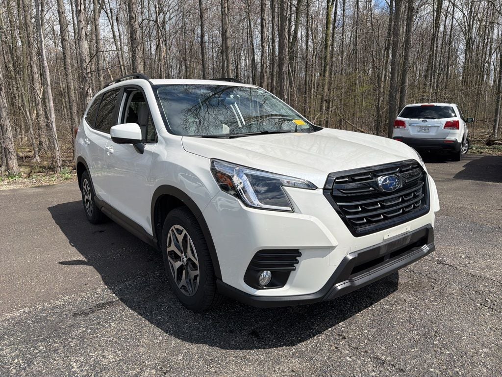 2023 Subaru Forester Premium