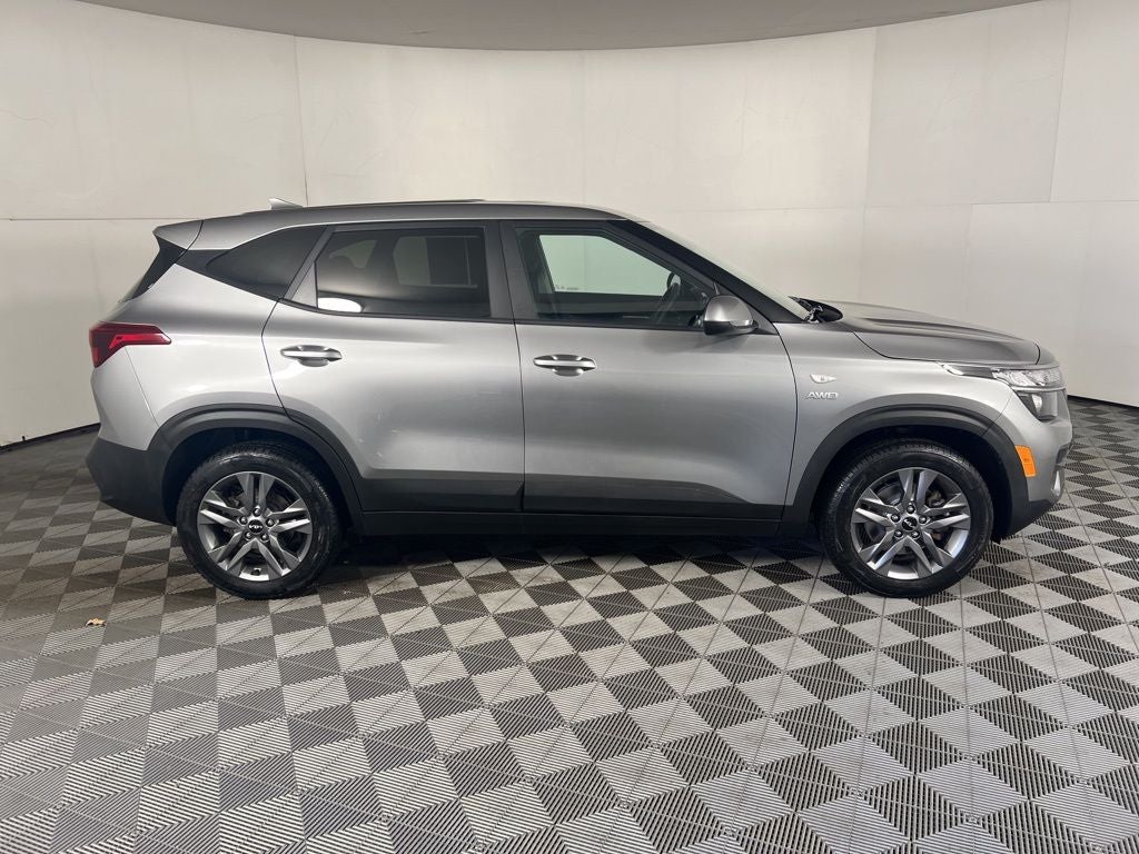 2023 Kia Seltos LX