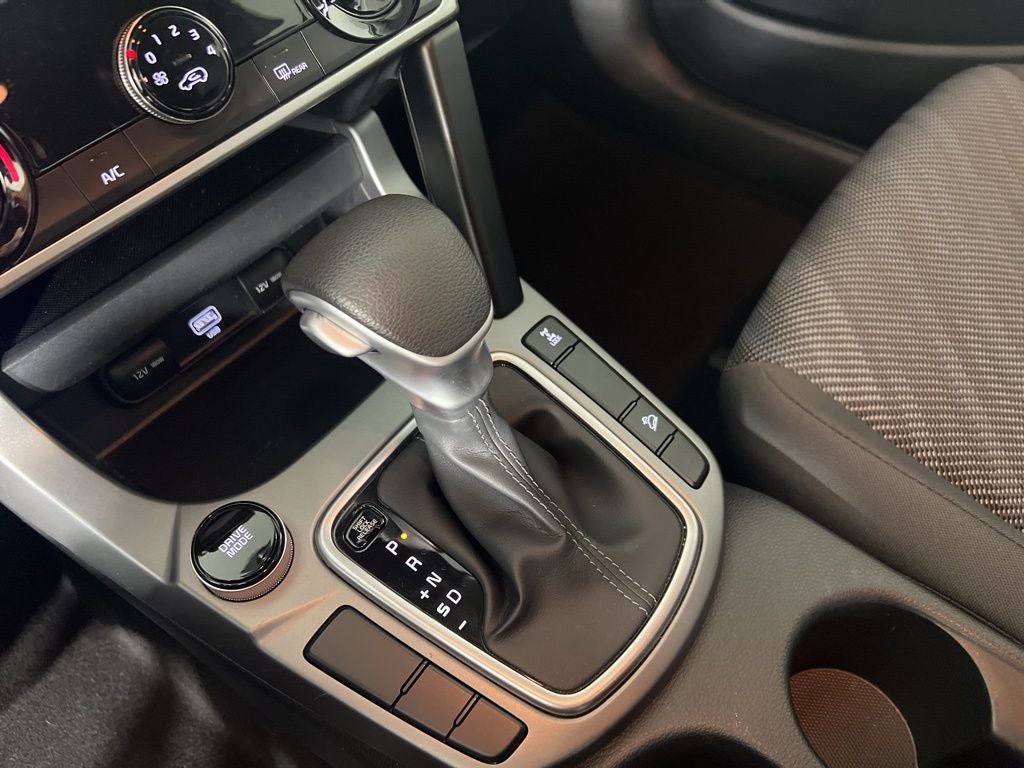 2023 Kia Seltos LX